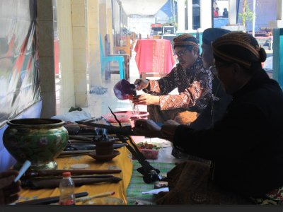 Ruwat Massal dan Jamasan Pusaka